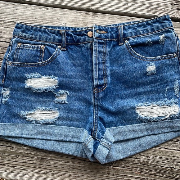 Forever 21 Denim Shorts Button Fly Large - Picture 2 of 8